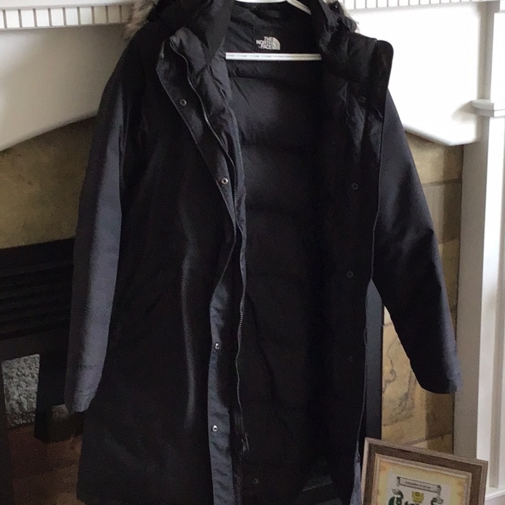 North Face Women’s  Hyvent down winter parka